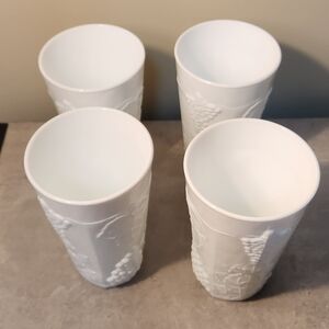 🔅Milkglass Tumblers 6" Tall Indiana Glass Colony Harvest With Grapes & Leaf